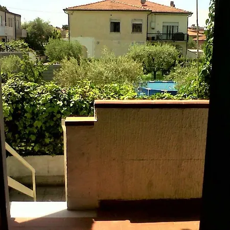 Vivi La Versilia E Le 5 Terre Apartment *
